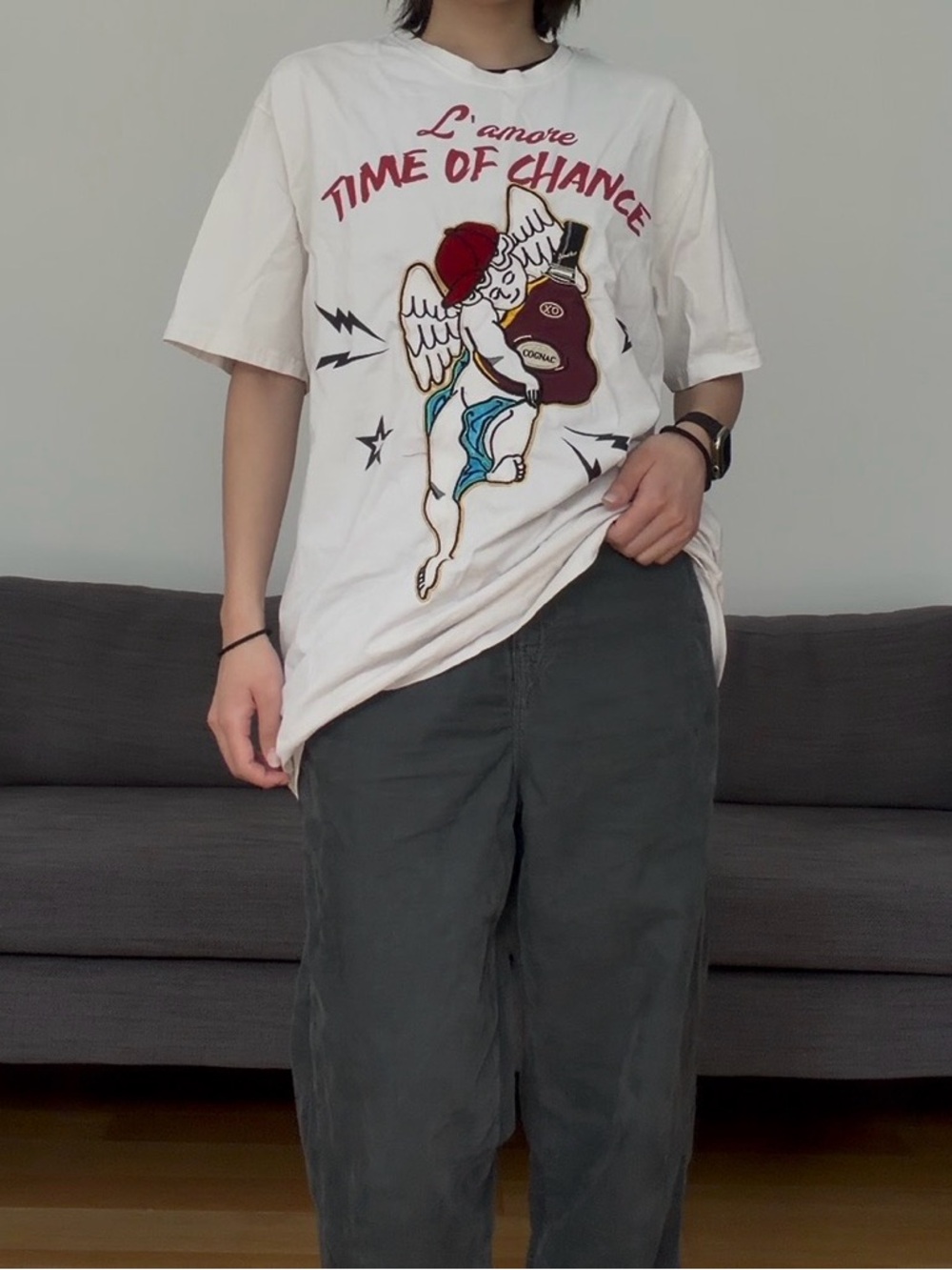 Vintage 1980s white graphic tee with embroidery